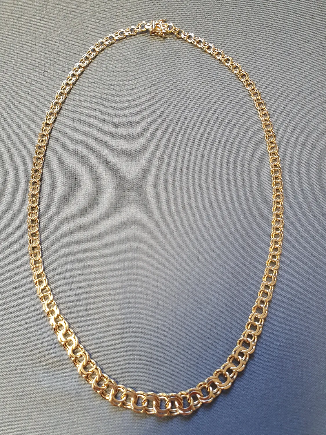 Bismarck halsband doserat 44,5cm 22,3gr 18K