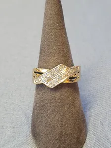 Ring med stenar 53,0 4,3gr 18K