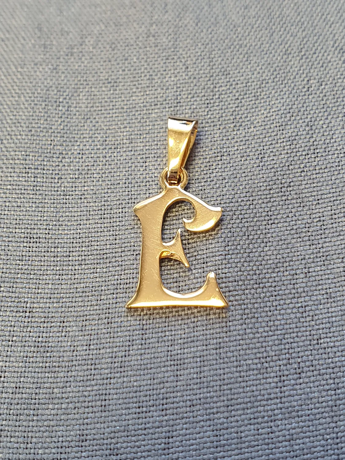 Bokstav 180313H-E 18K