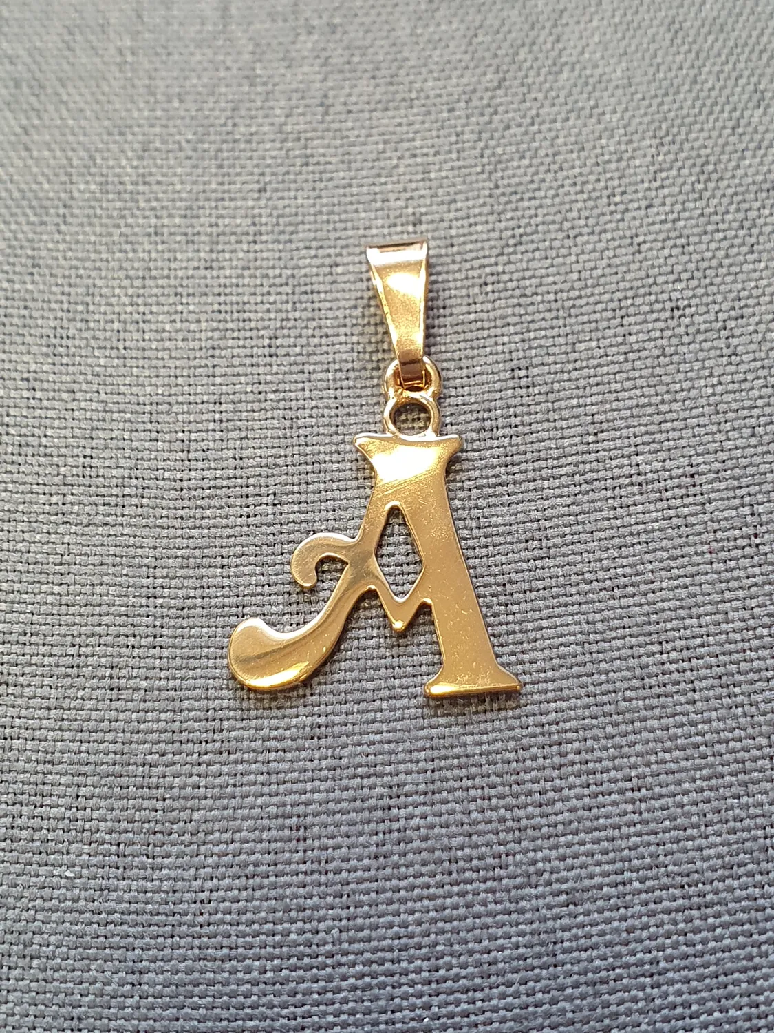 Bokstav 180313H-Å 18K