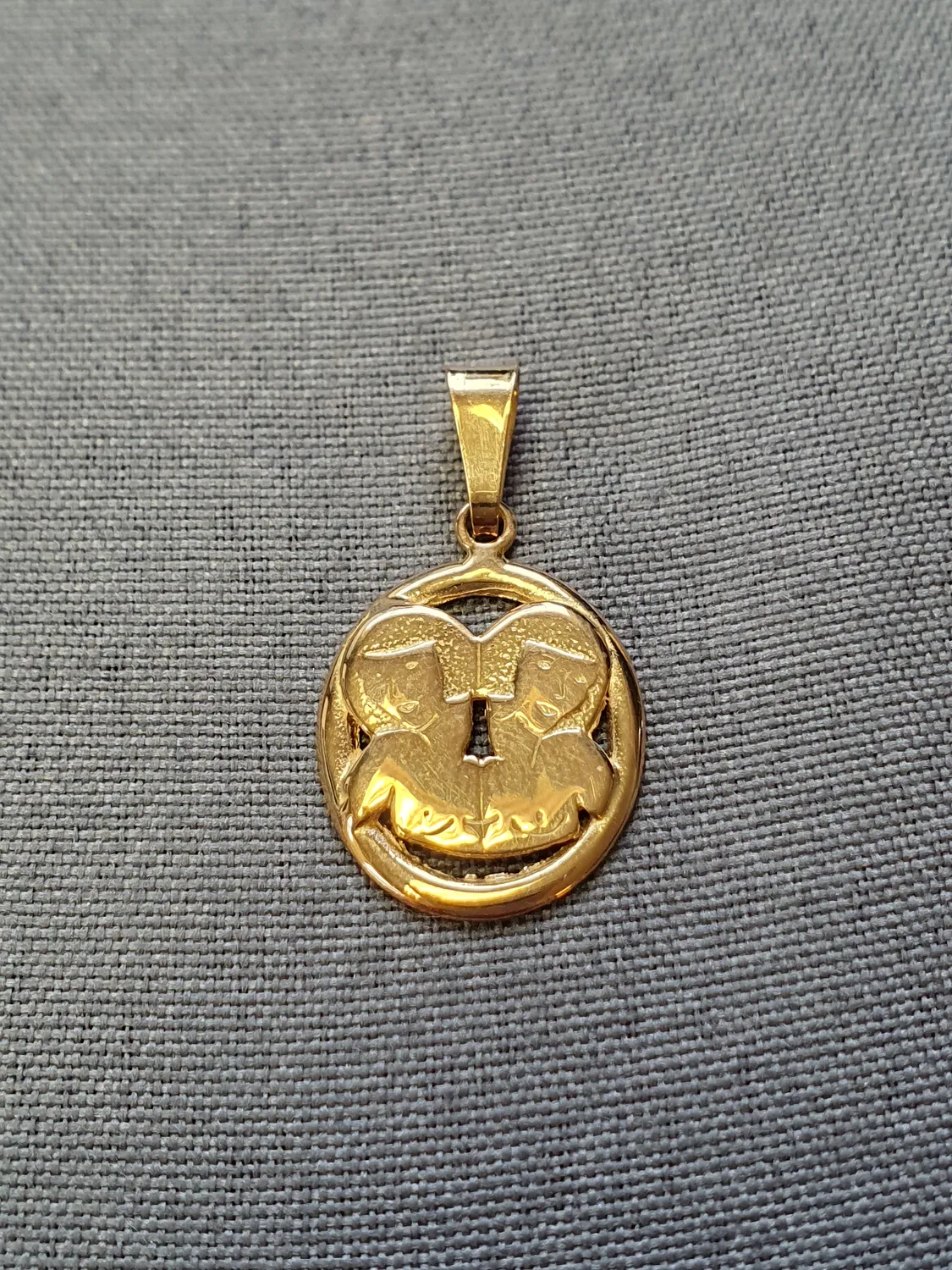 Tvillingarna 18K 181317H