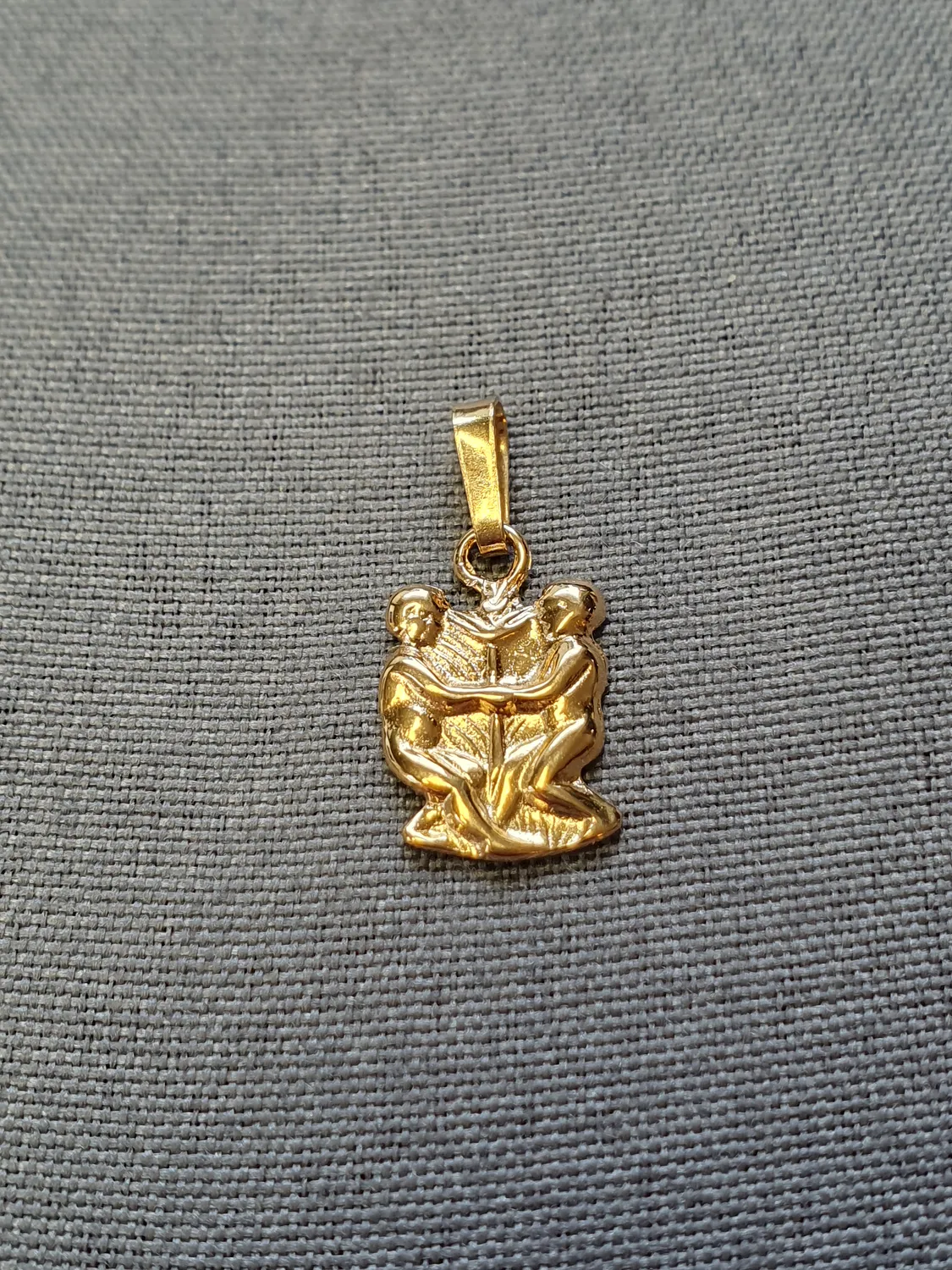 Tvillingarna hängsmycke 18K 180166H