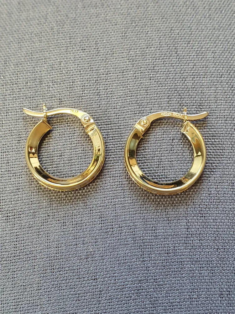 Creoler m stenar 1,9gr 18K