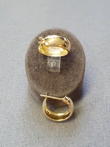 Creol örhängen 1,6gr 18K