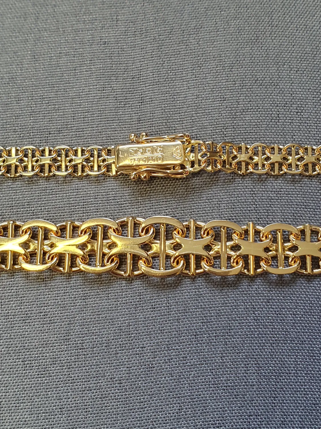 X-länk halsband doserat 41cm 23,0gr 18K