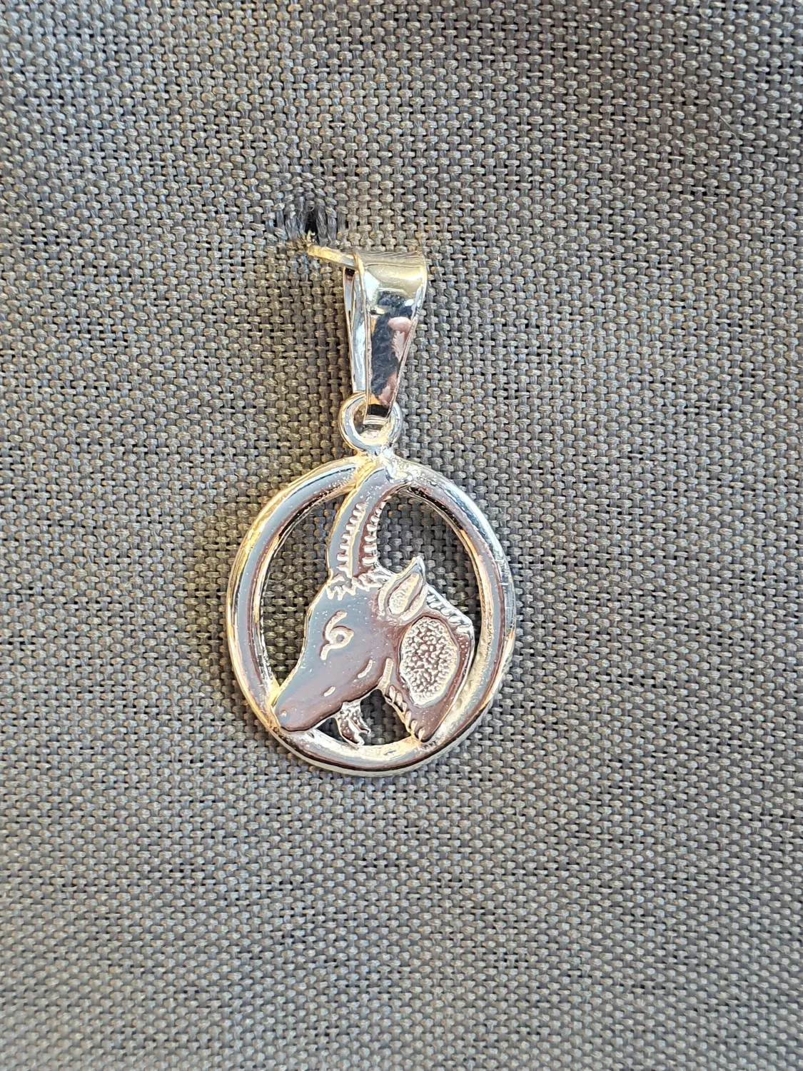 Stenbocken hängsmycke 9251317H-1