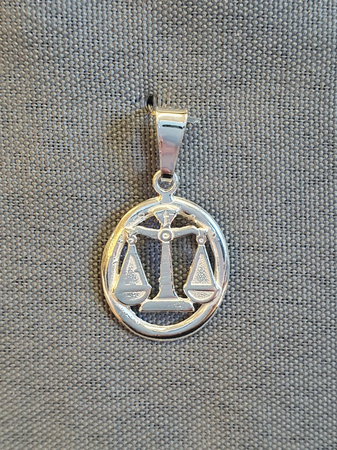 Vågen hängsmycke 9251317H-10