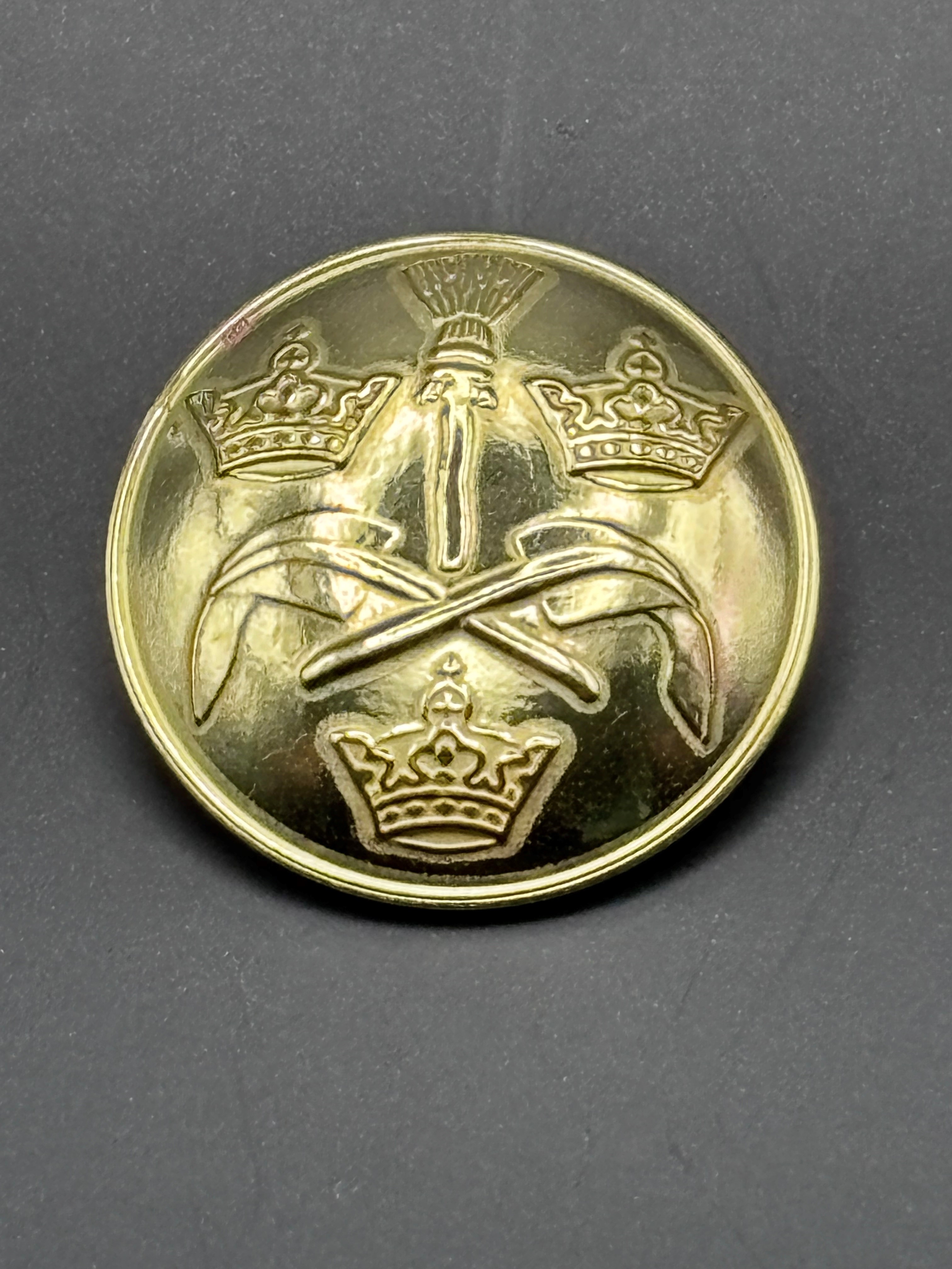 Knapp korslagda rafflar