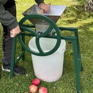 Omenat murskattu hedelmämurskaimessa Manuaalinen 9L