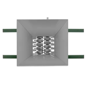 Fruktkross i rostfritt stål med gröna detaljer från ett perspektiv ovanifrån där tratten och krossvalvarna är i fokus