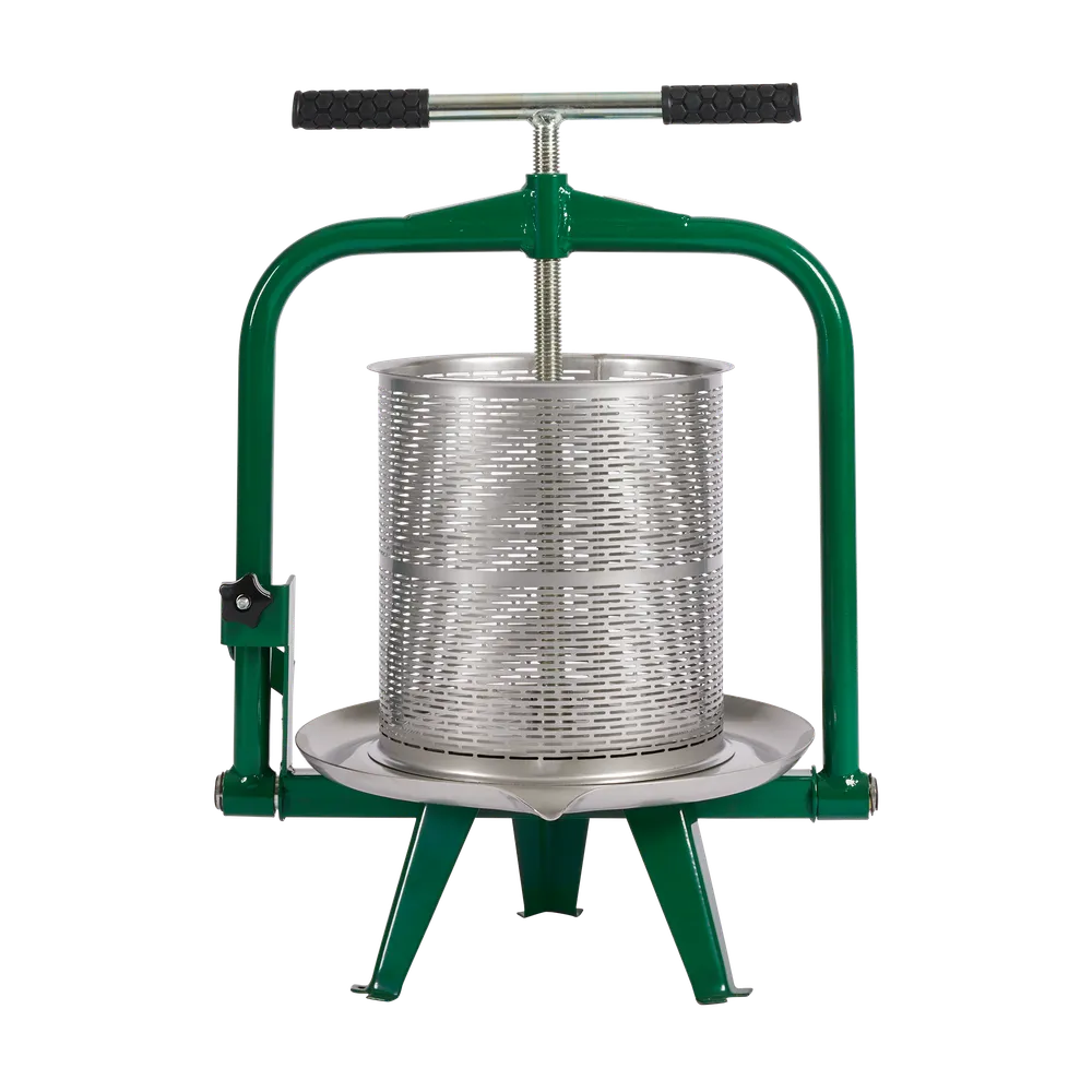 Fruktpresse 12L i rustfritt stål på tre ben med grønne detaljer og med sorte håndtak