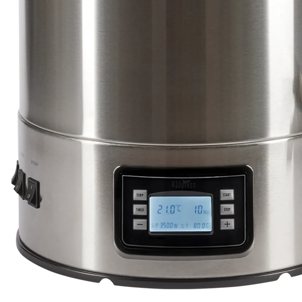 Närbild på display som visar tid och temperatur med blå bakgrundsbelysning och tre knappar på vardera sida