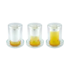 Kuvassa näkyy, kuinka neste nousee lasikuvun sisällä olevan paperin päällä