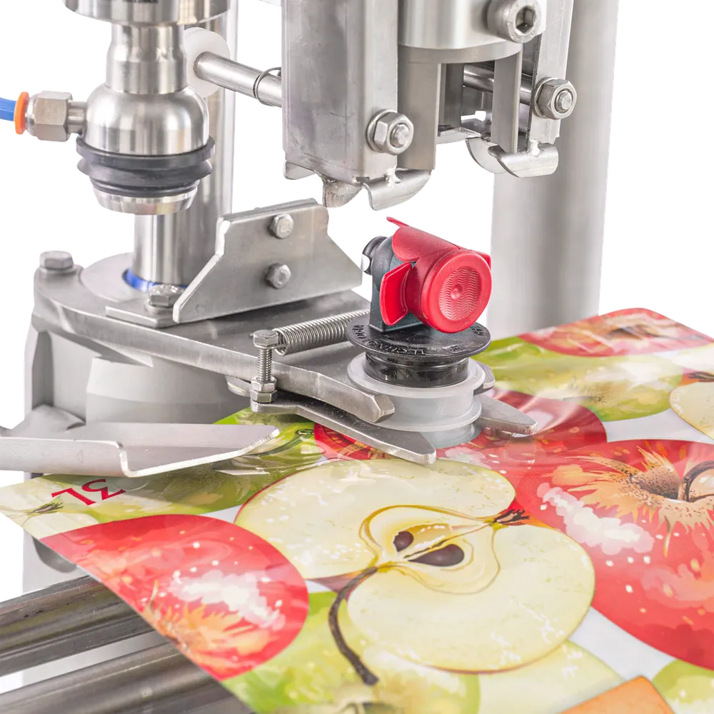 Närbild på fyllnadshuvud med en påse placerad i hållaren