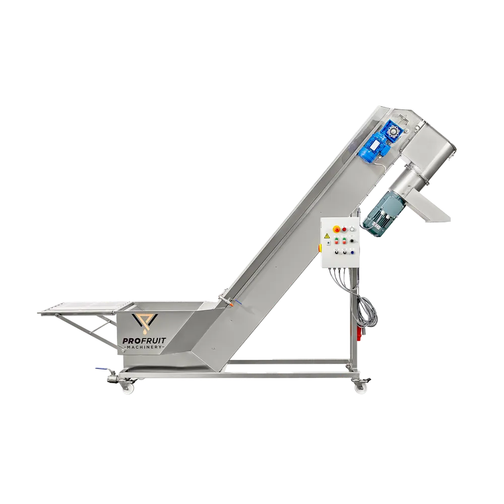 Stor maskin i rostfritt stål som används för att tvätta, transportera och krossa frukt