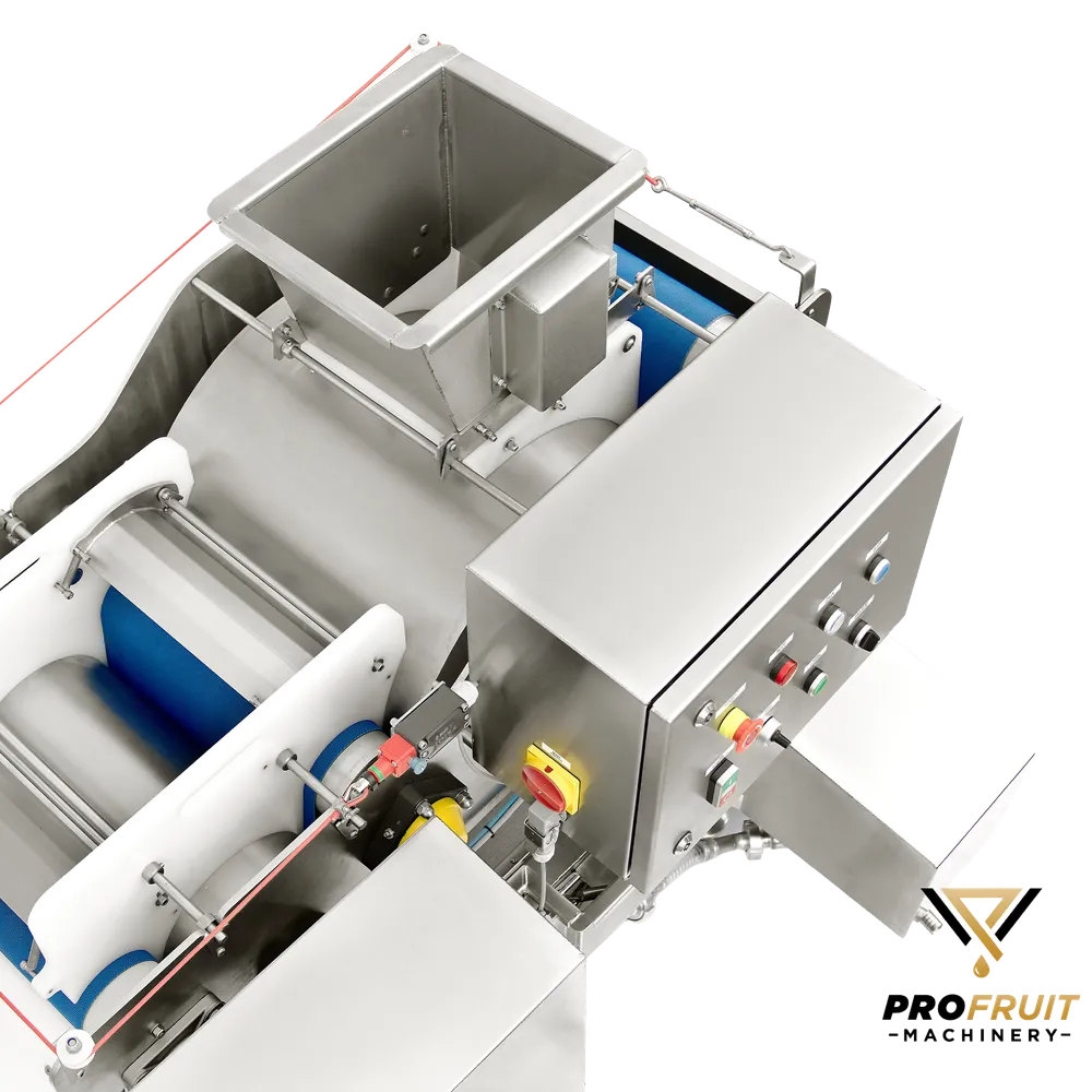 Yleiskatsaus ruostumattomasta teräksestä valmistettuun syöttösuppiloon