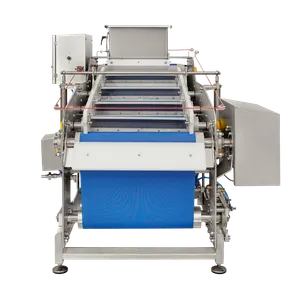 Bandpress med blåa band och konstruktion i rostfritt stål med detaljer av vit plast, rött snöre som är kopplad till säkerhetsbrytare