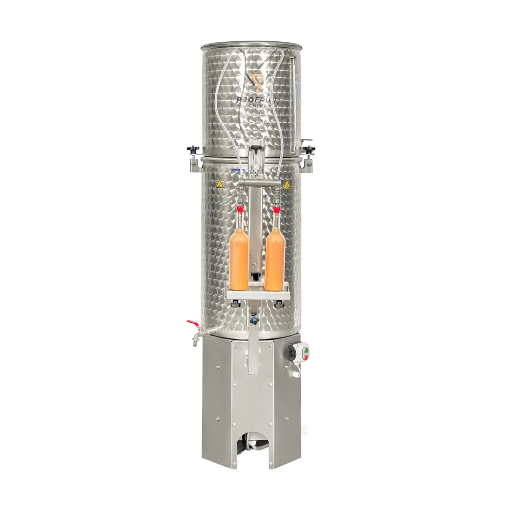 En sylindrisk pasteuriseringsmaskin med utløp for flaskefylling