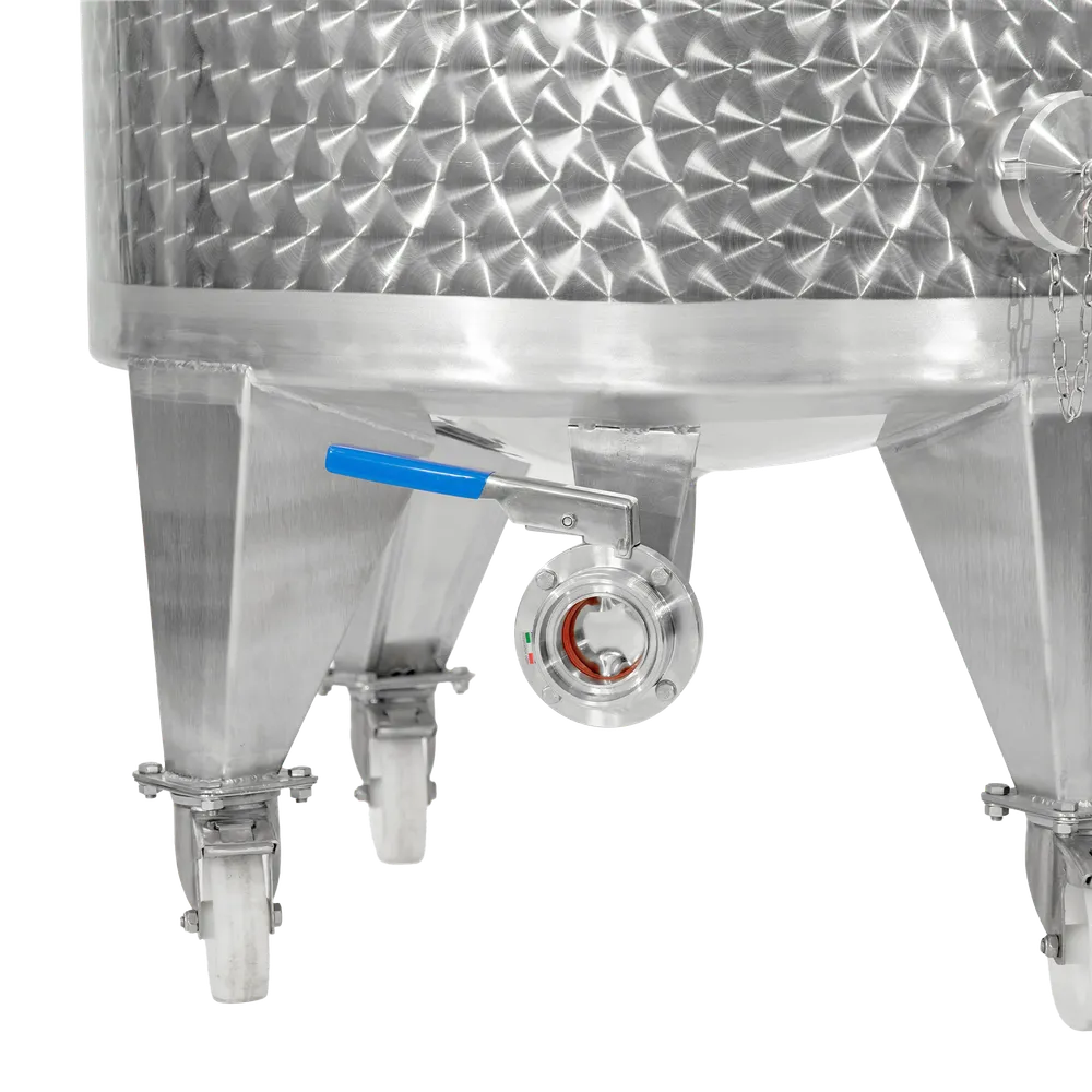 Rustfri ståltank på fire ben med svinghjul. I bunden af tanken er der en tilslutning med en ventil