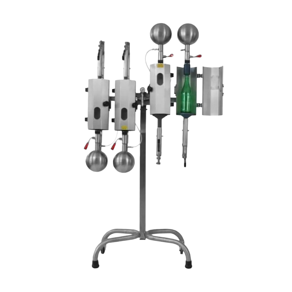 Karbonisator på stativ i rustfritt stål med plass til 4 flasker
