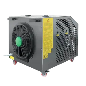 Kjølemaskinen har en innebygd vifte for kjøling av kjølemediet