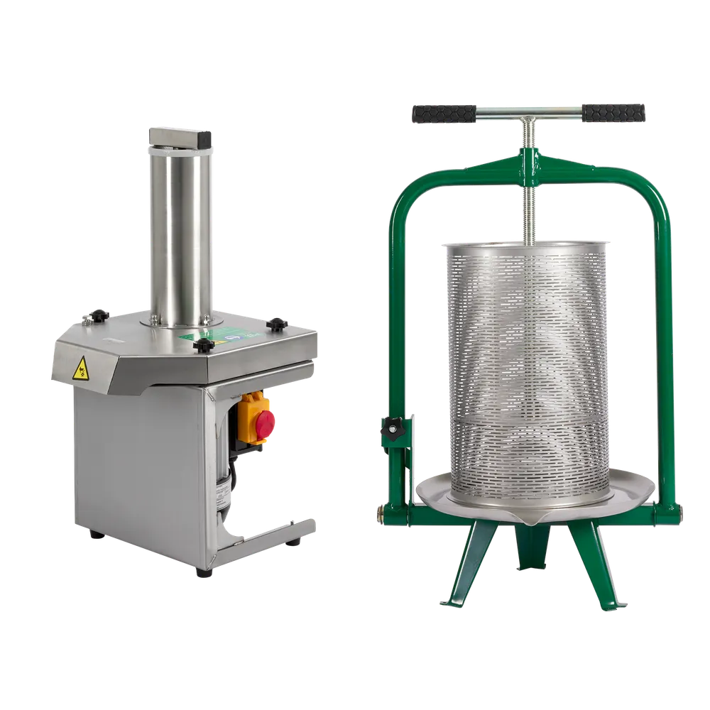 En liten och elektrisk fruktkross som krossar äpplen, päron, grönsaker och rotfrukter och en fruktpress med 18L presskorg