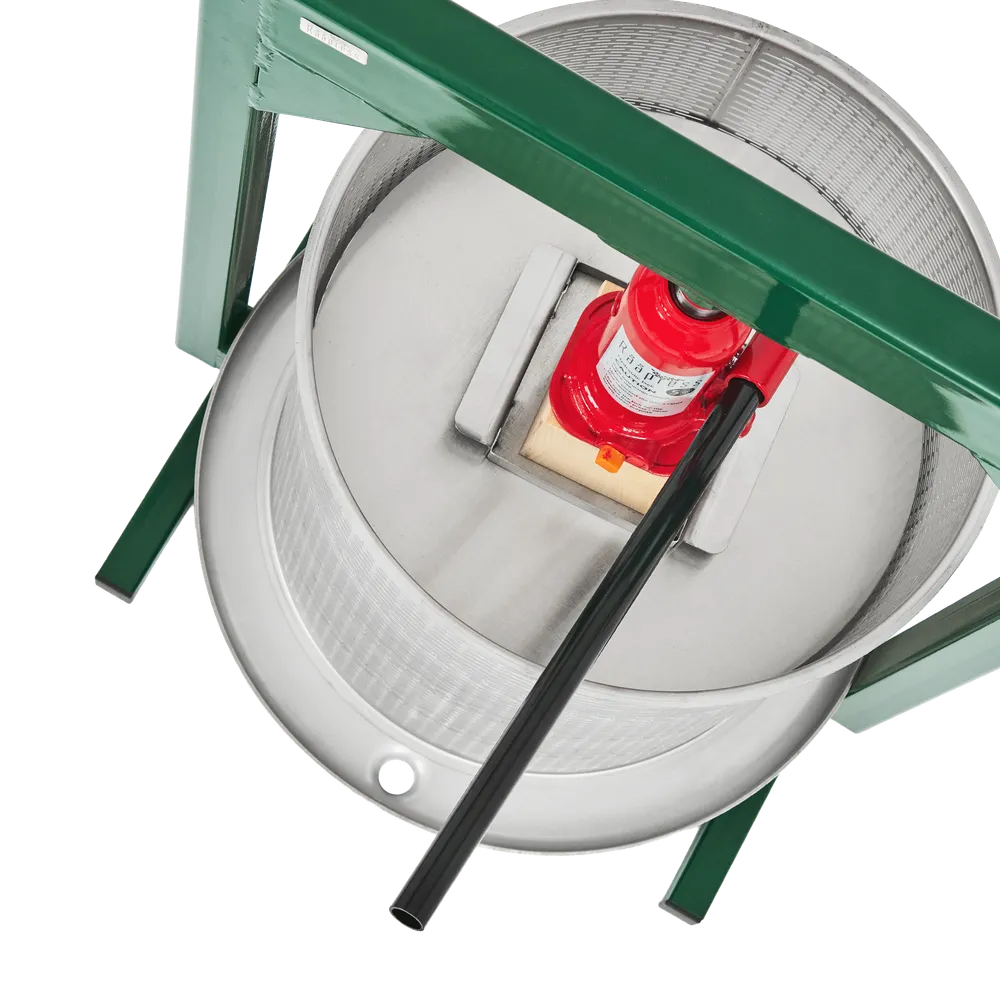 Hydraulisk fruktpress 50L med detaljer i grönt, rött och trä från ett perspektiv ovanifrån