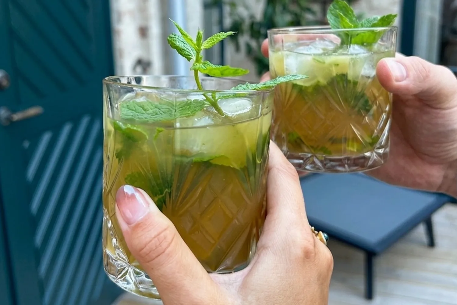 Frisk og sommerlig eplemojito