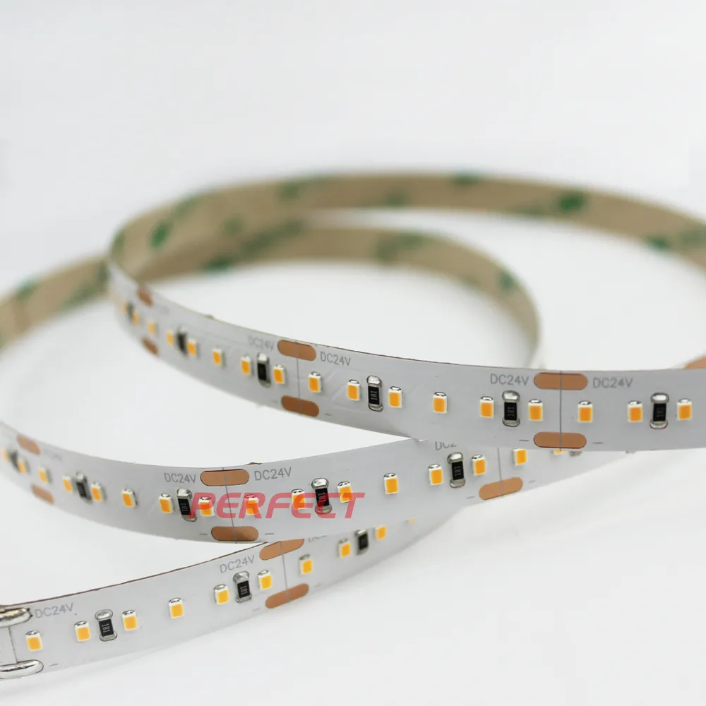 Ljuslist Supreme HD 4,8W IP20 12V - 2
