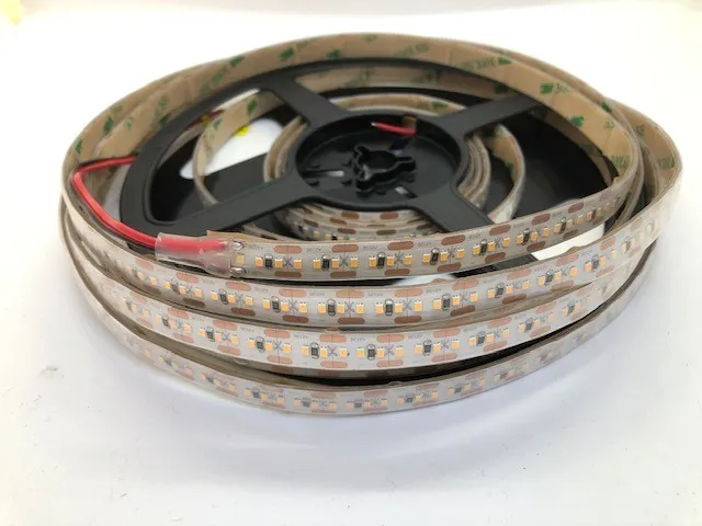 Ljuslist Supreme Ultra HD 12W IP65 12V - 2