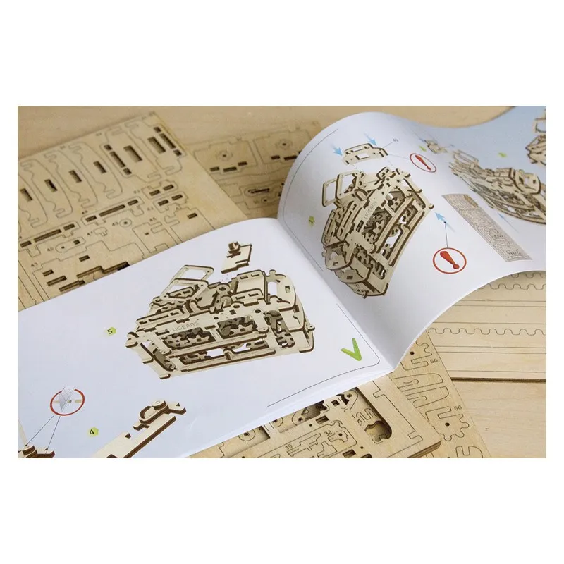 Ugears Tram on Rails - 12