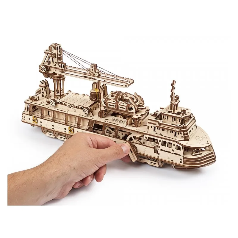 Ugears Research Vessel - 17