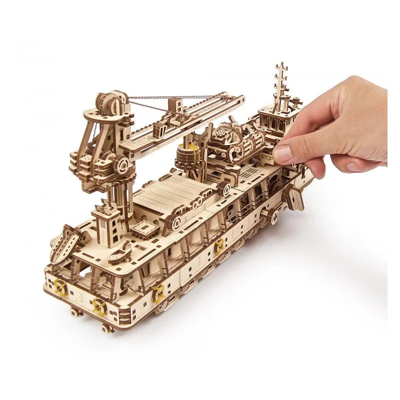 Ugears Research Vessel - 18