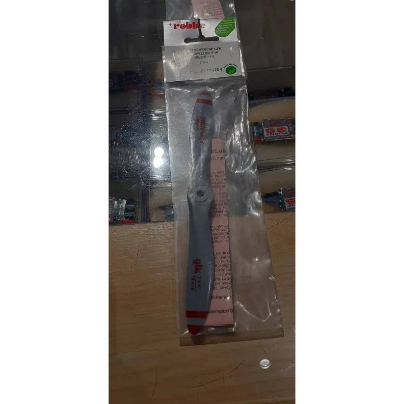 Propeller 7x4 (1)