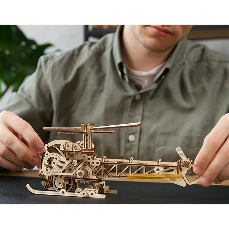 Ugears Mini Helicopter - 9
