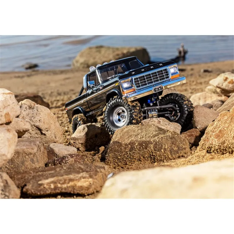 TRX-4M Ford F-150 High Trail RTR Svart - 10