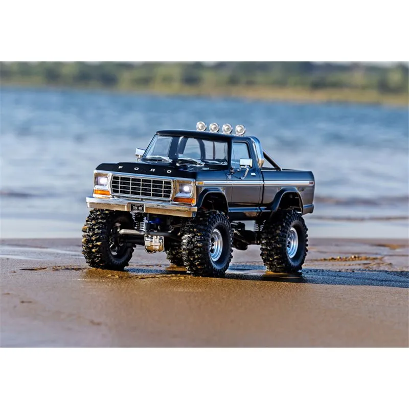 TRX-4M Ford F-150 High Trail RTR Svart - 12