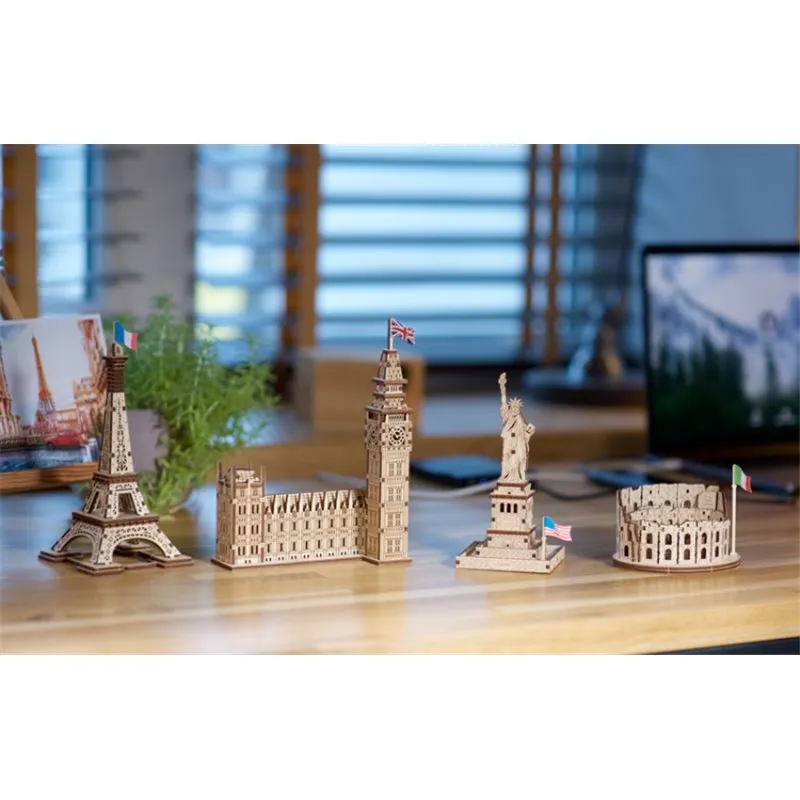 Ugears Statue of Liberty - 10