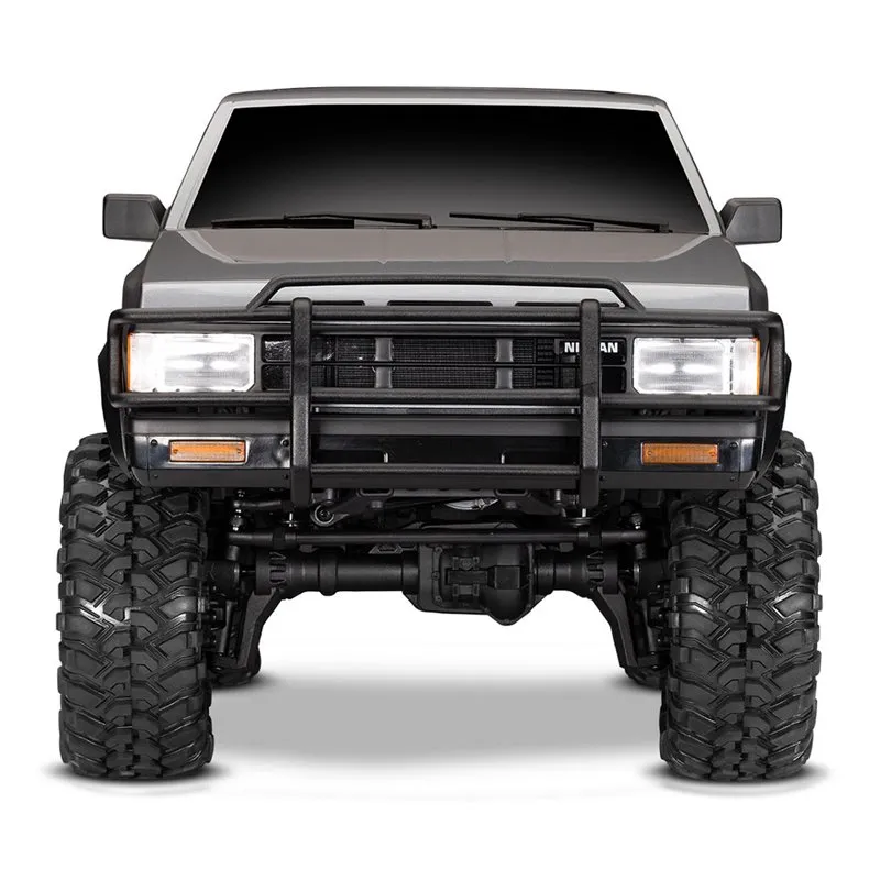 TRX-4 Nissan Pathfinder Silver RTR - 4
