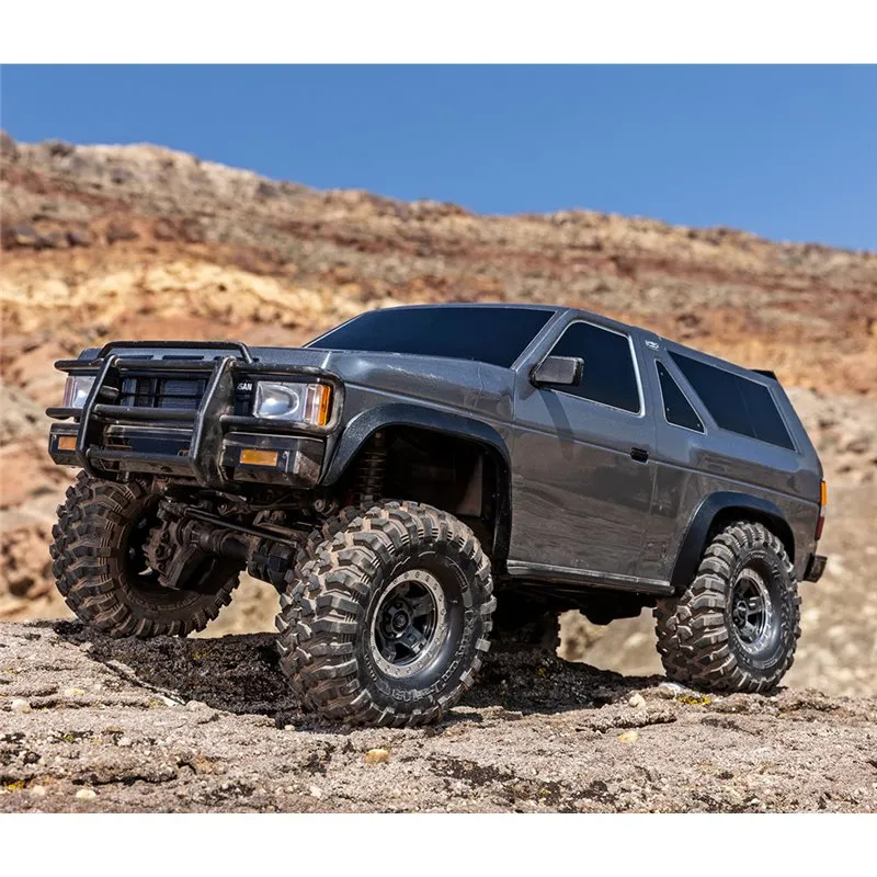 TRX-4 Nissan Pathfinder Silver RTR - 7