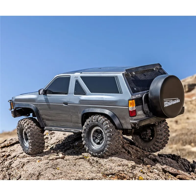 TRX-4 Nissan Pathfinder Silver RTR - 8