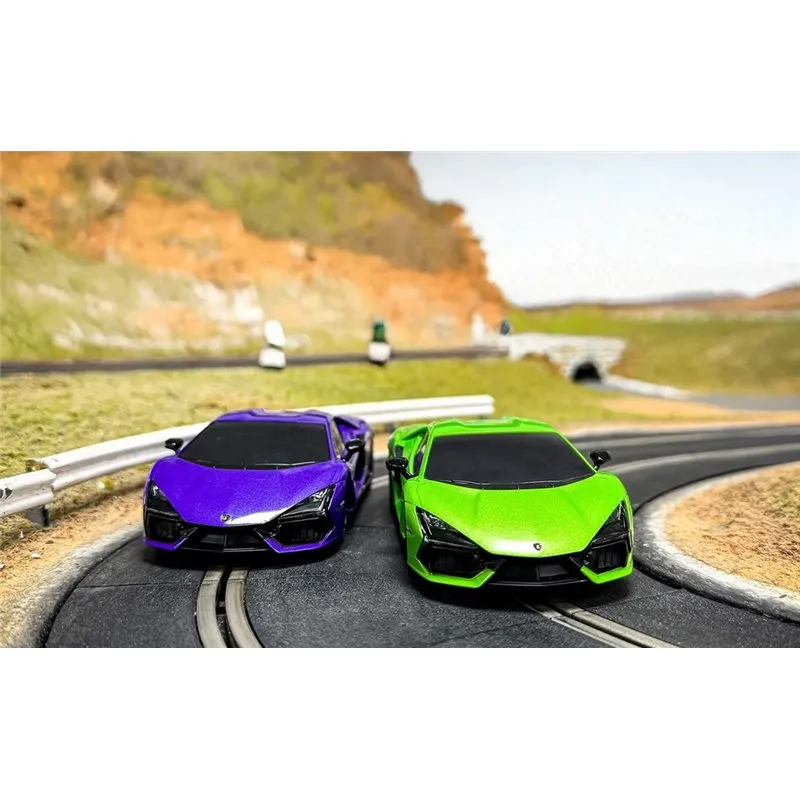 Scalextric 1:32 Supercar Showdown - 3