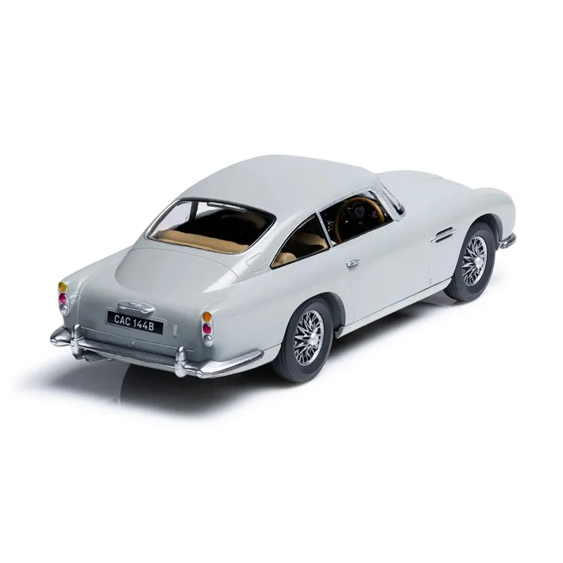 Airfix 1:43 Starter Set - Aston Martin DB5 (Inkl. Färg, lim och pensel) - 3