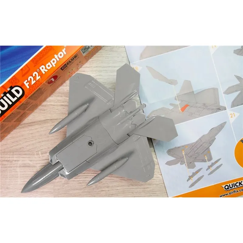 Airfix Quickbuild F22 Raptor(Byggmodell som klickas och trycks ihop) - 11