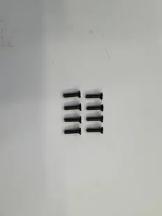 Hex Försänkt Skruv M2.5x10mm (8)