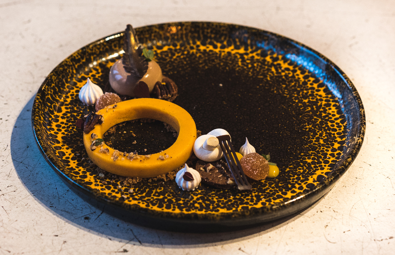 Dessert från Dessertmästarna med choklad och havtorn