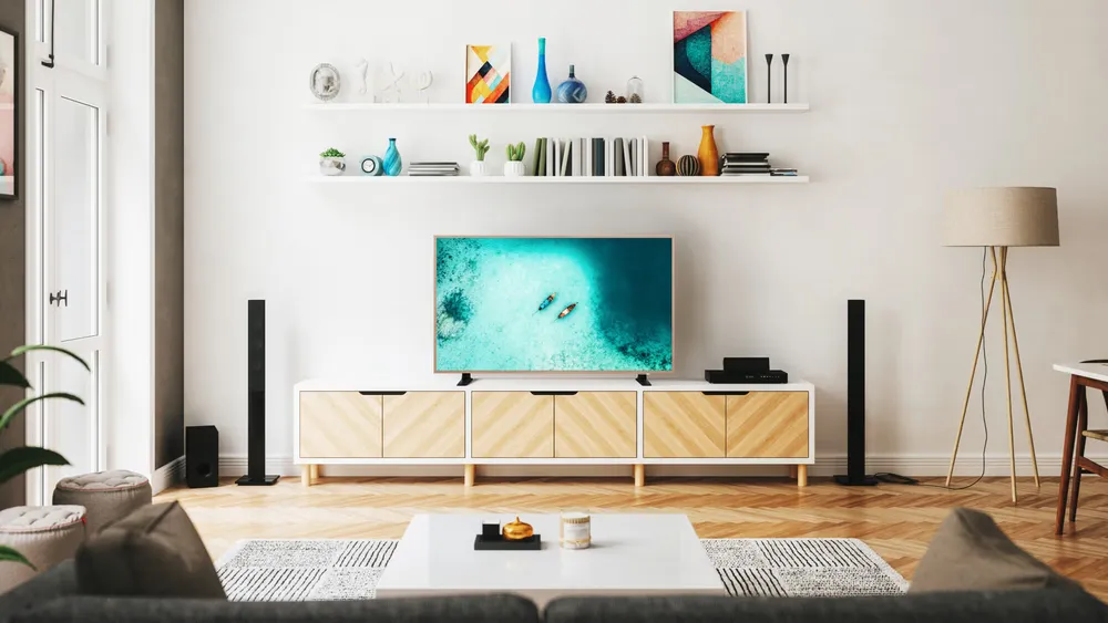 TCL 43