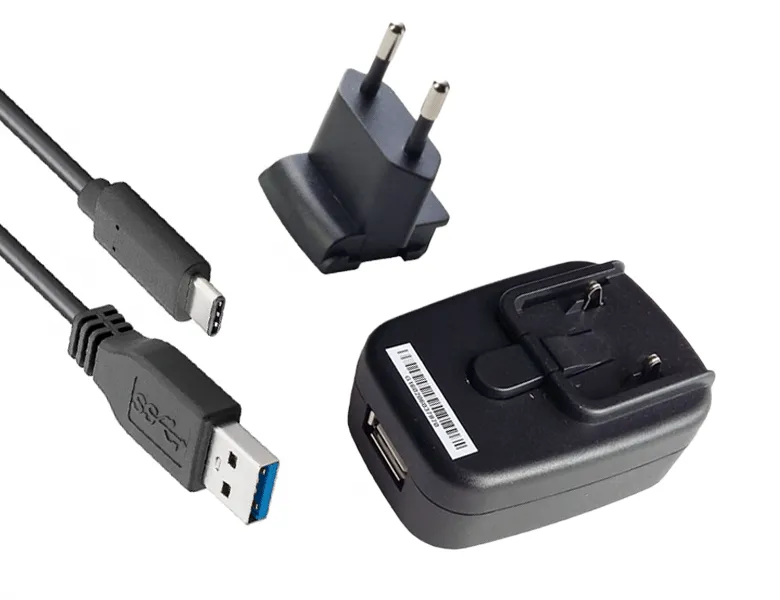 Nätaggregat samt USB C-A kabel