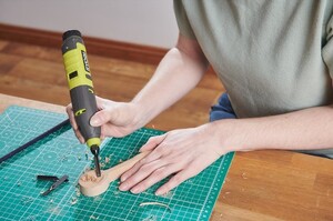 Ryobi RPC4-120G Stämjärn 4V USB Litium 