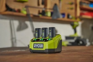 Ryobi RC43P 3-portar USB Lithium 